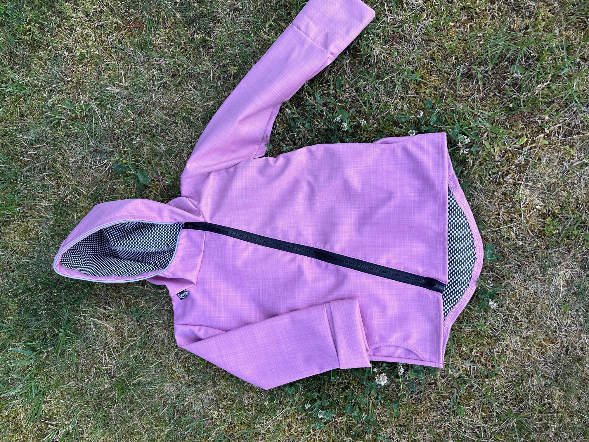 CHIAN KAPU Rostoucí  Prodloužená Softshellová Bunda Bambus